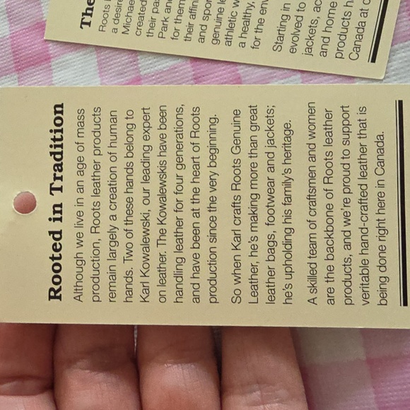 ROOTS Cross Saddle Tribe Crossbody, Hand-made In Canada Natural Italian Leather - Picture 11 of 16